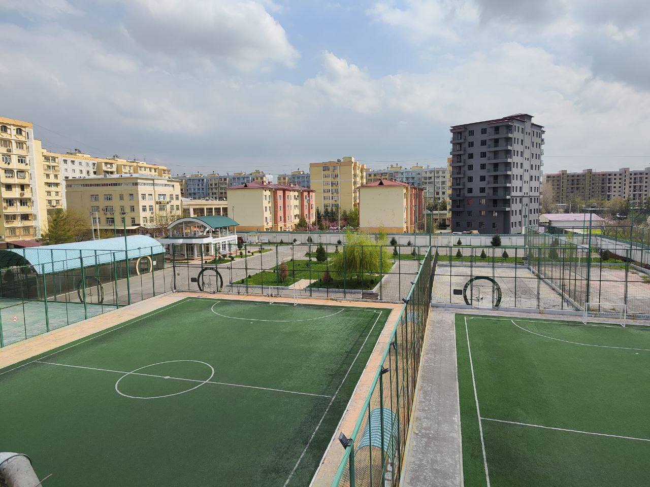 Yoshlar Sport city - 2 rasm