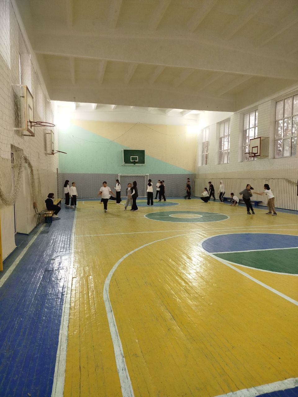 188-maktab, sport zal - 2 rasm